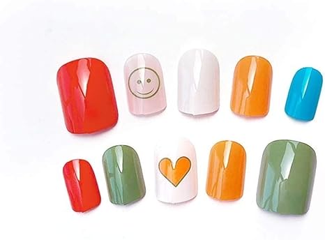 Amazon Co Jp ネイルチップ 24pcs セット夏の甘い色を押す爪のデザインのマニキュアの装飾愛の心臓人工ネイルのヒント ビューティー