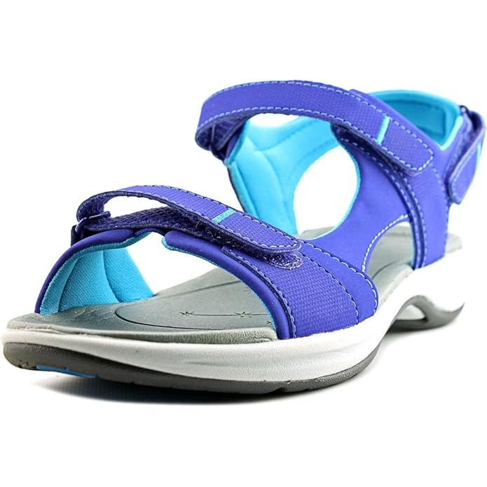 easy spirit egnita sandals