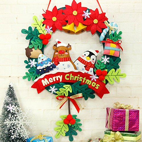 Levylisa 30pcs (12''x12'') Green Felt Sheets, Christmas Green Felt Fabric, Pure Felt, Emerald Green Felt, Felt Square,Christmas Ornaments, Stockings and Wreaths, Holiday Crafts,Felt Fat Quarters