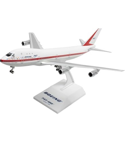 Daron Skymarks Pan Am 747-100 1/200 Juan Trippe SKR998 | Amazon.com.br