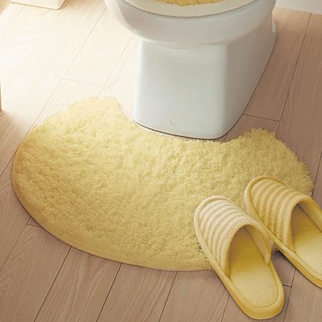 Amazon ベルメゾン トイレマット 60cm 45cm すべりにくい 無地 洗える イエロー ミニ 円形 マットのみ トイレマット タンクカバー ホーム キッチン オンライン通販