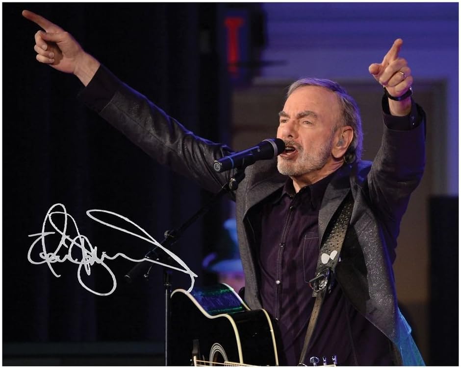 Photographs - Neil Diamond Signed Autographed 8 x 10 Photo