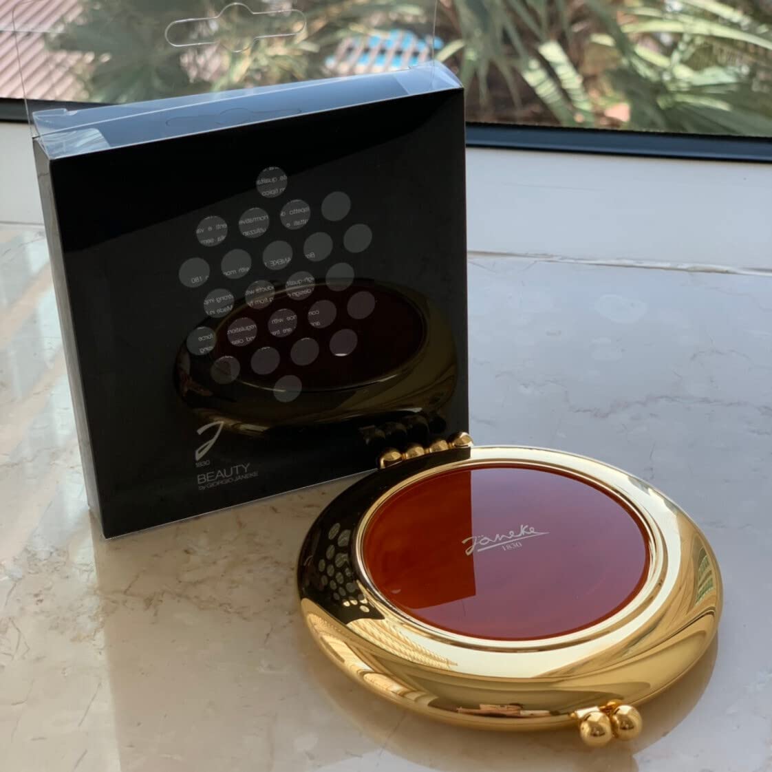 Jäneke Round Handbag Mirror (Gold/Turtle Colour)