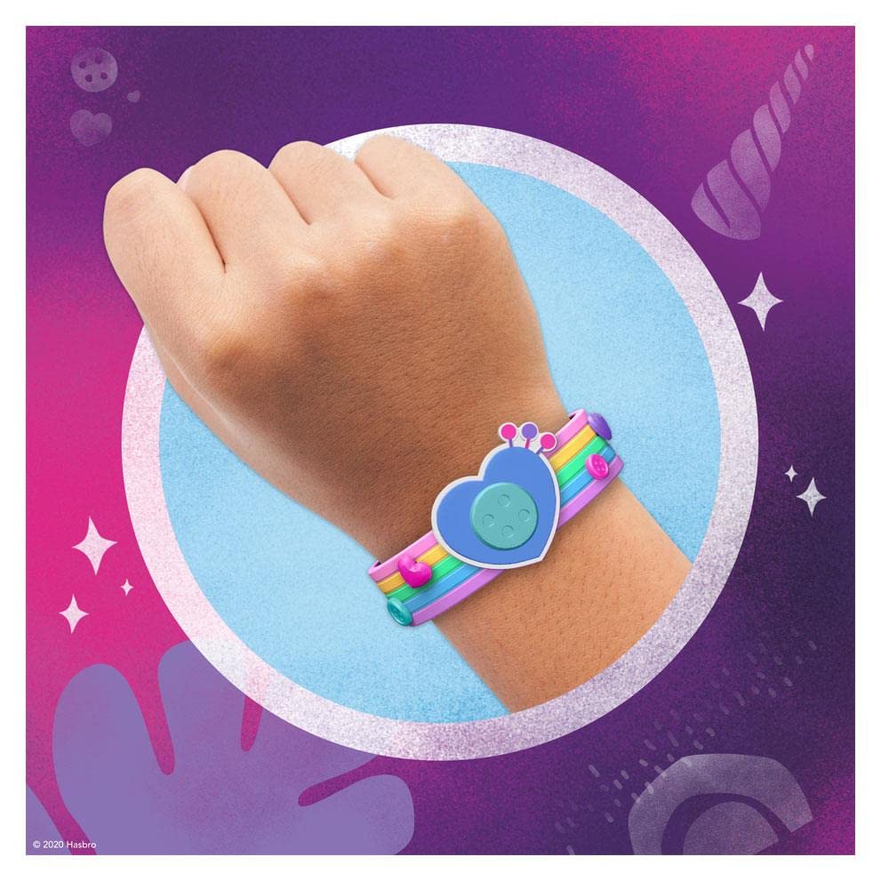 My Little Pony: A New Generation Movie Crystal Adventure Izzy Moonbow - 3-Inch Purple Pony Toy, Surprise Accessories, Friendship Bracelet