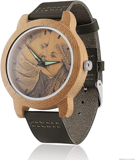 Synona Orologio Da Uomo Personalizzato In Legno Stampa Fotografica Su Quadrante E Retro Incisione Personalizzata Regalo Testimone Sposo Fidanzato Padre Anniversario Di Matrimonio Da Uomo Amazon It Orologi