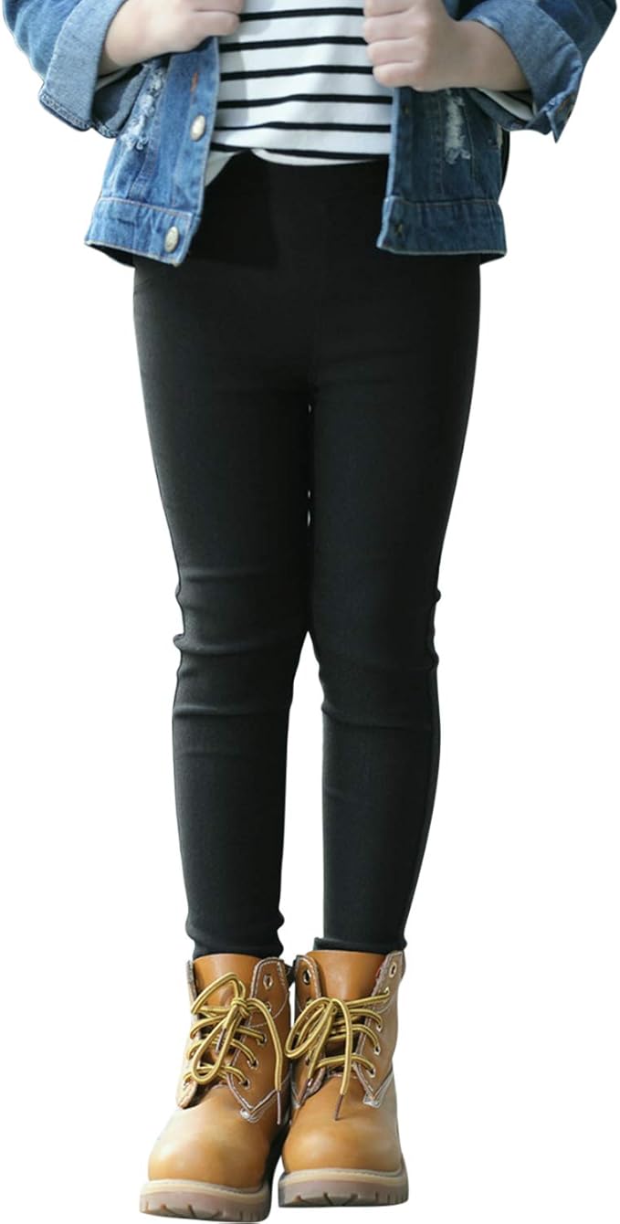 girl in tight high waisted jeans