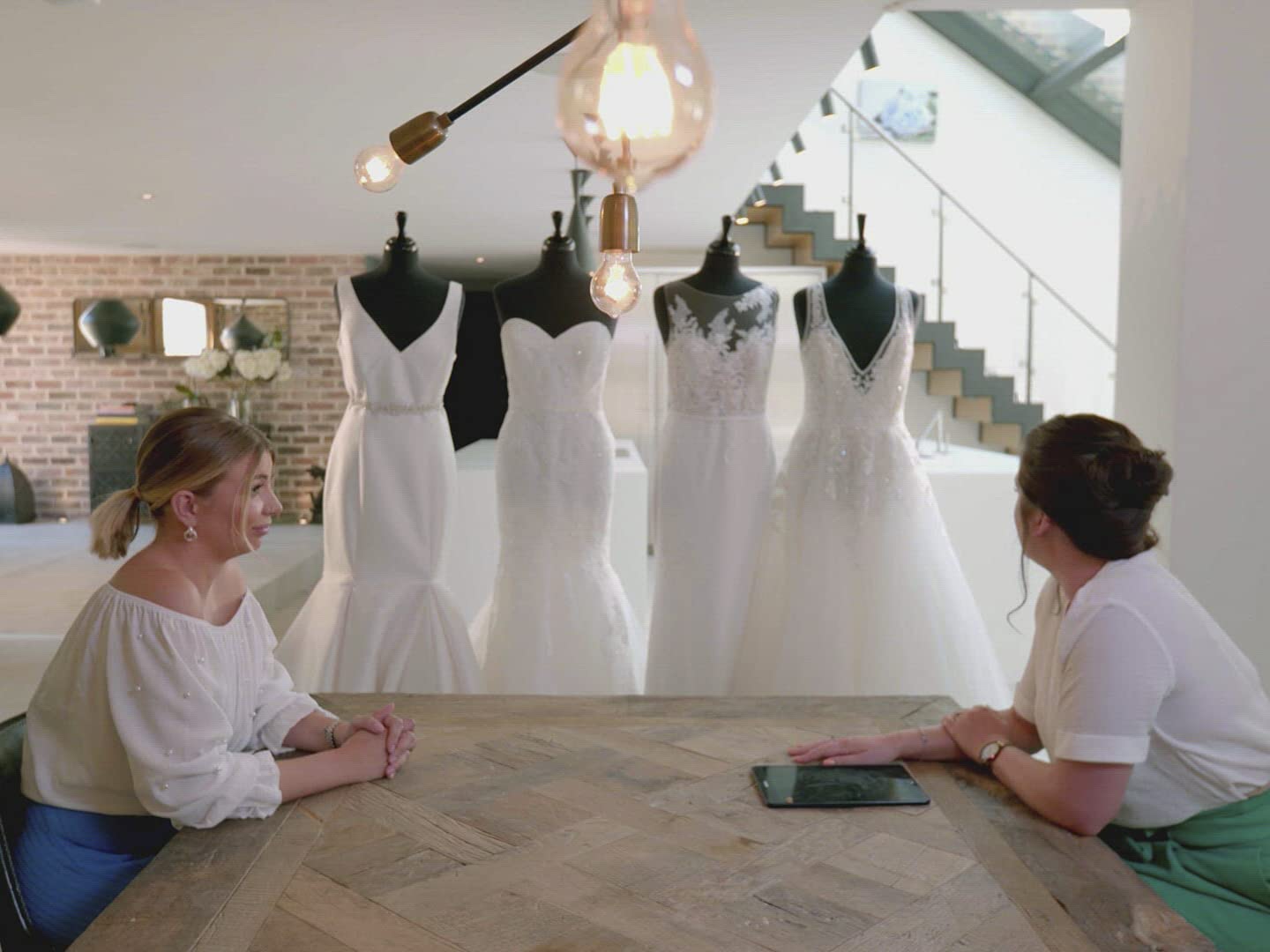 Watch Second Chance Dresses - Season 1 