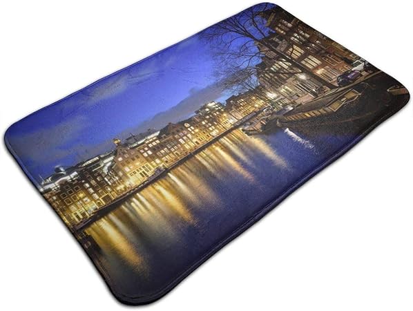Alfombra de baño con diseño moderno y muy suave, con vista nocturna