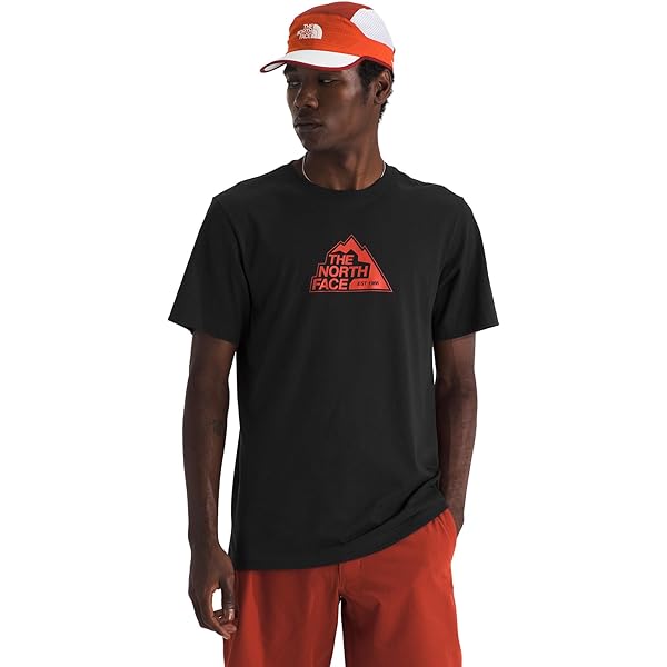Amazon.com: The North Face Men's Core Box NSE Short Sleeve Tee