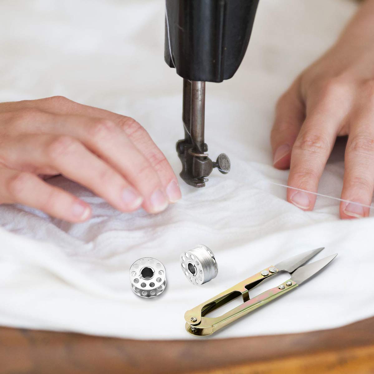 Magicfour 2 Pcs Sewing Machine Belt with Accessories, 71