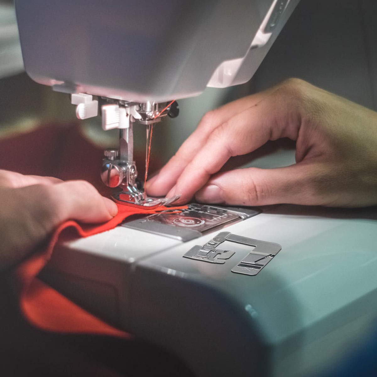 3 Sizes Rolled Hem Pressure Foot Adjustable Sewing Machine Presser Foot Rolled Hem Foot Rolled Hemmer Presser Foot Hemmer Foot Set (1/2\'\',3/4\'\',1\'\') for Low Shank Sewing+3 Pcs Thread Spools Savers