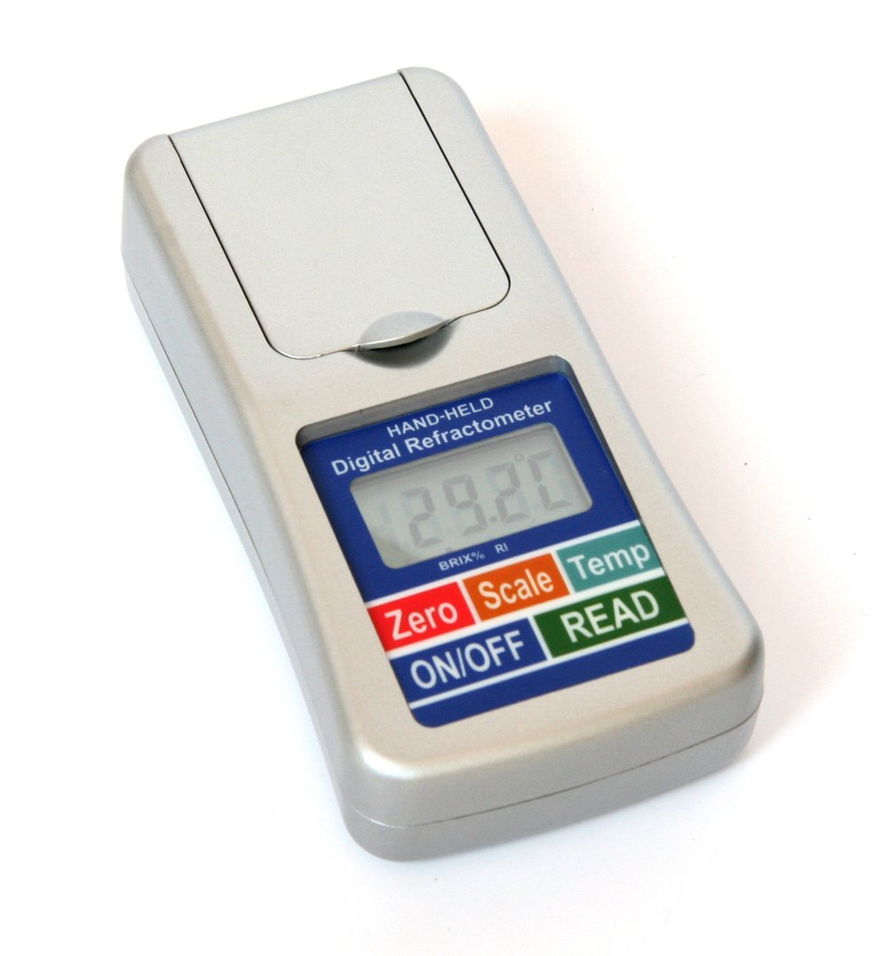 Grand Index Digital Clinical Refractometer Pdr200c;it Has Triple Scale That Gives Urine Specific