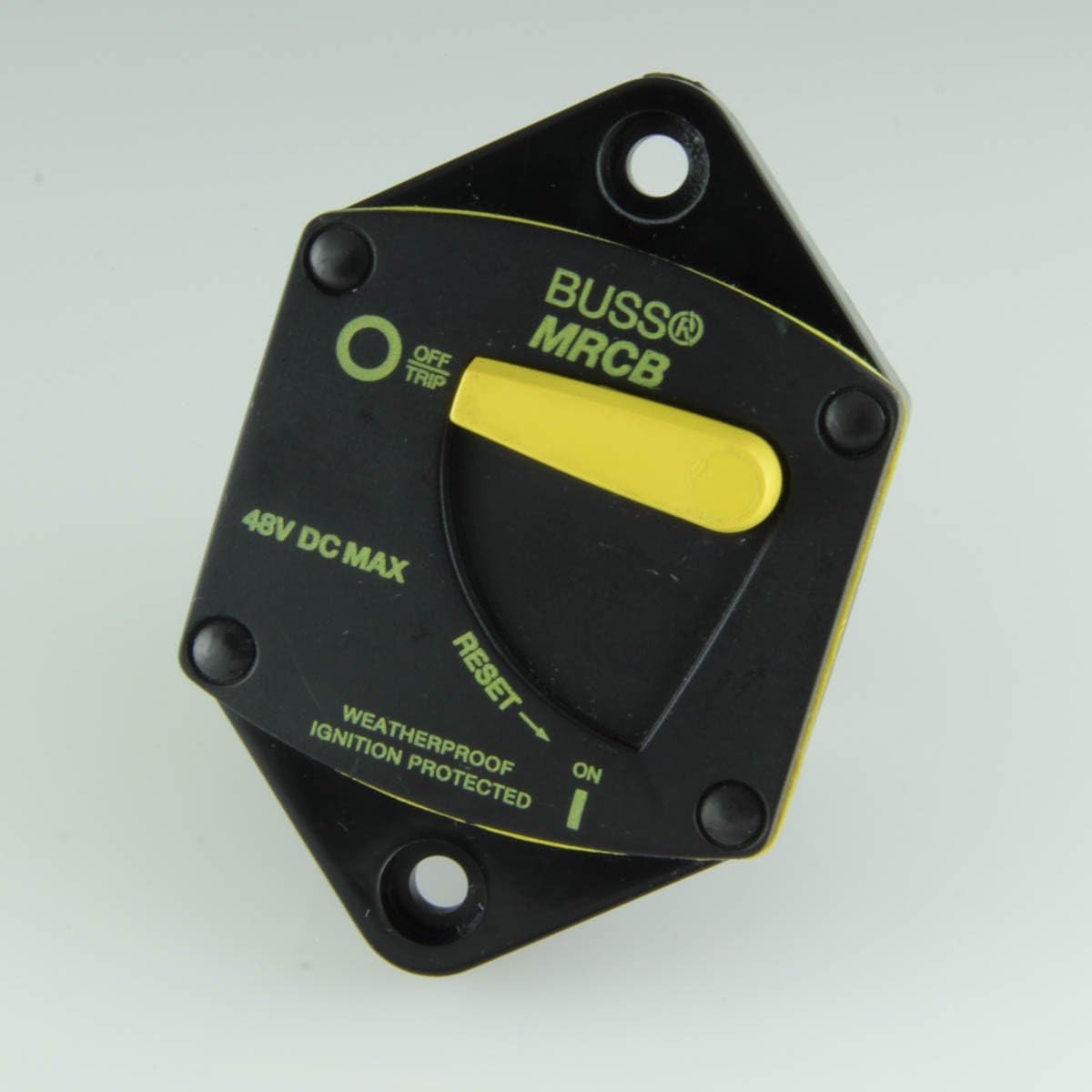 120 Amp Corrosive-Environment Panel-Mount Circuit Breakers (1 per pack): Automotive