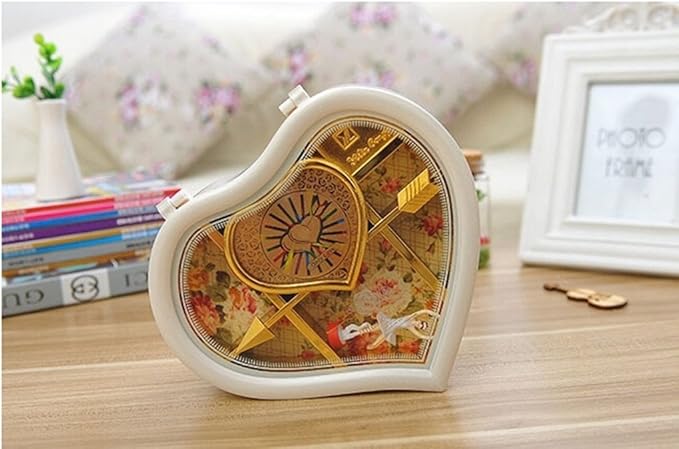 Amazon Co Jp 音楽好きな彼女に ピアノ風 ジュエリーボックス Jewelry Box サプライズ プレゼント用 イヤリング ピアス リングに対応 ギフトにおすすめ バレリーナオルゴール ブラウン 服 ファッション小物