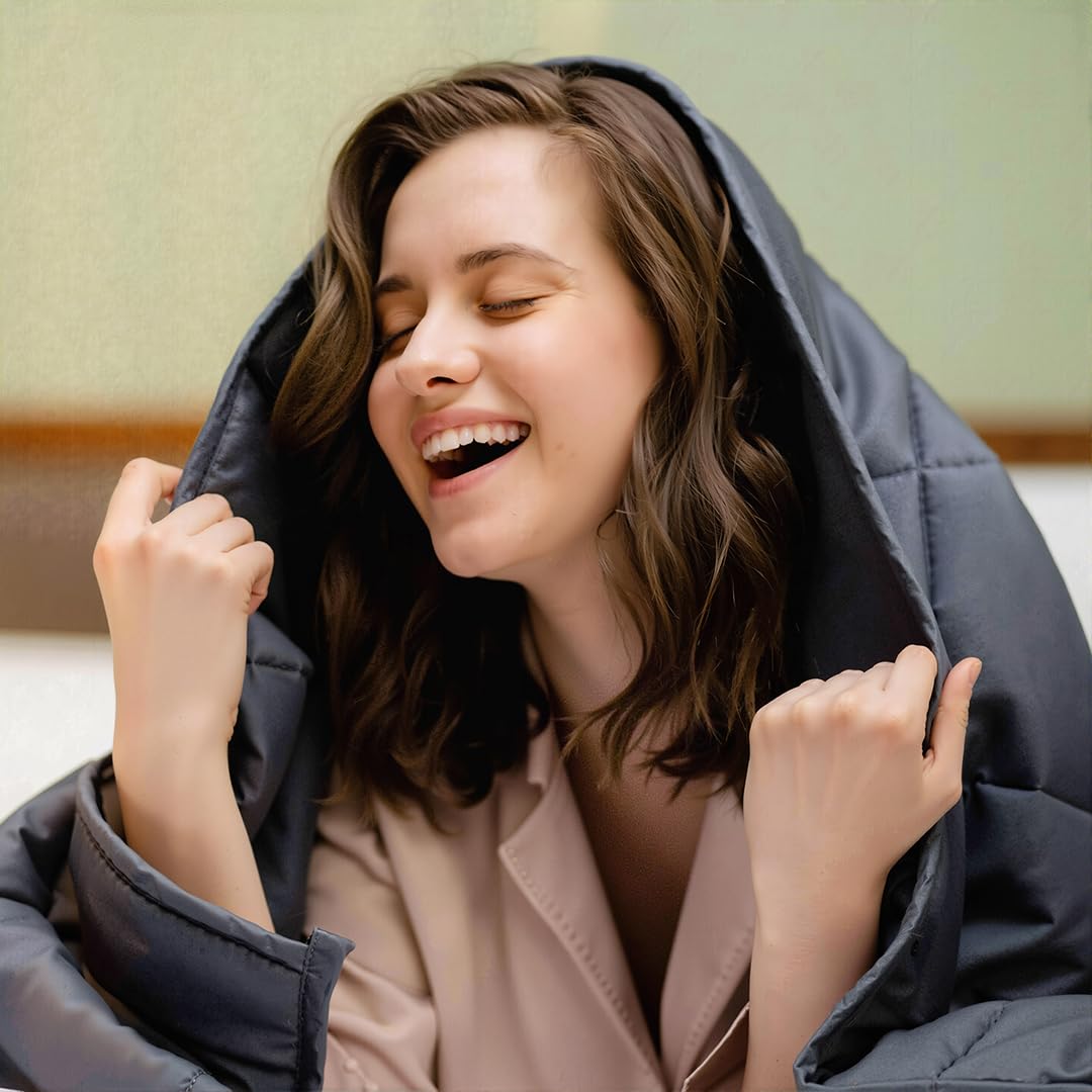 Smart Queen Weighted Blanket for Adults,(60"x80",20lbs Grey) Full Size Soft Cooling Heavy Blanket for Sleeping, Breathable Blanket with Glass Beads Perfect for 190-210 lbs,All Season,Machine Washable Image