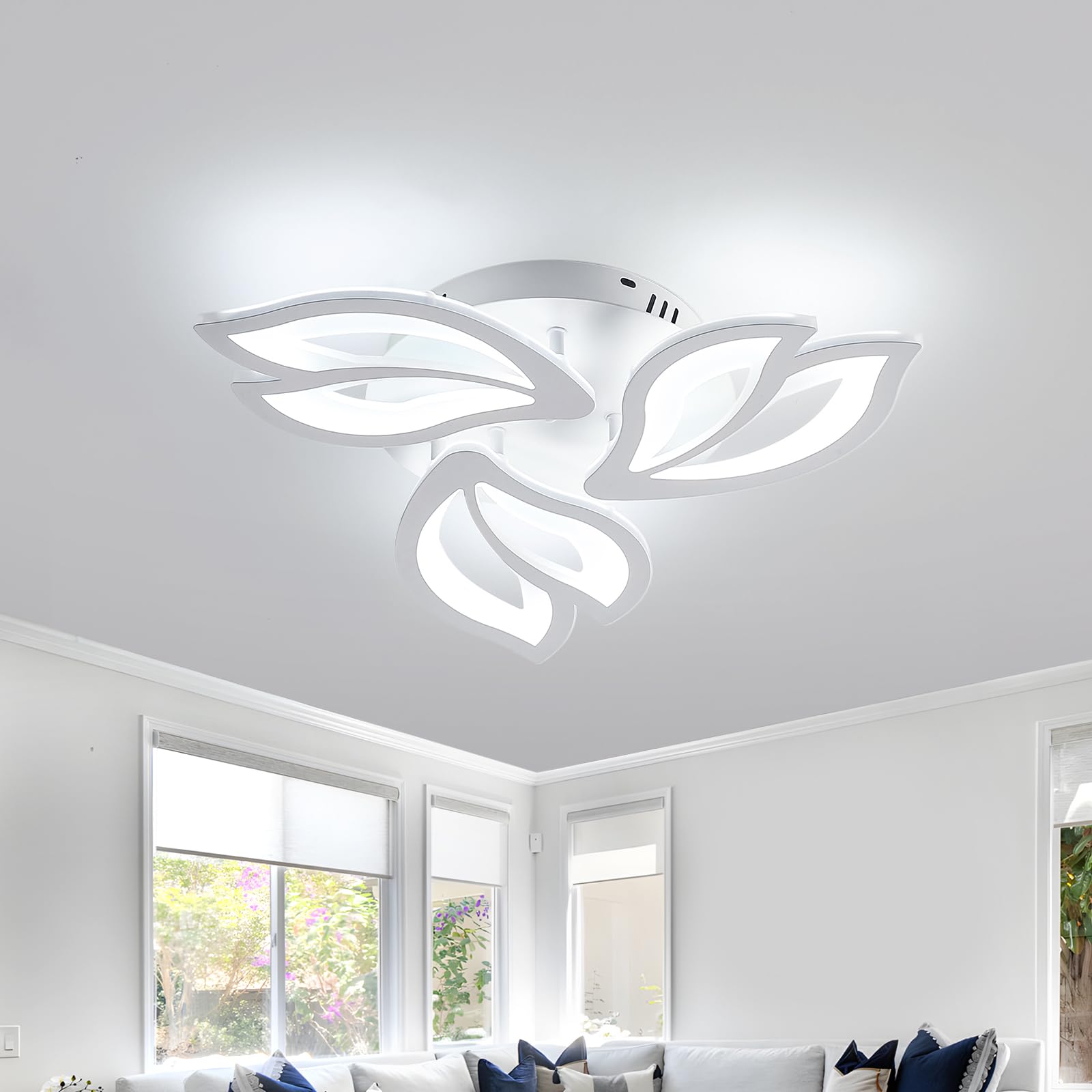 Comely LED Ceiling Light, 40W LED Ceiling Lamp Creative Petals Design, Cold White 6500K Modern Chandelier Ceiling Lighting Fixtures for Living Room Bedroom Kitchen Hallway Dining Room