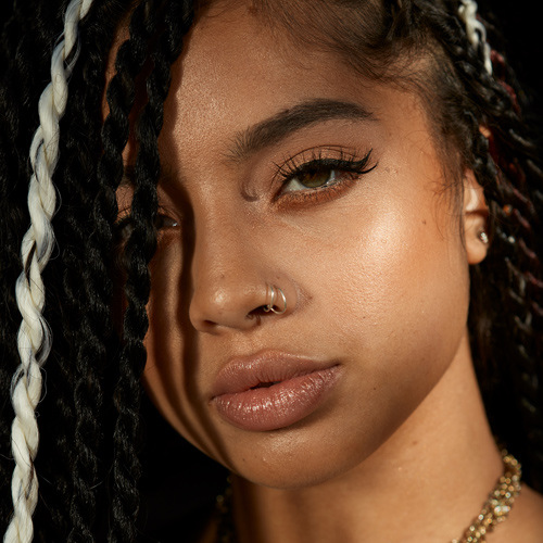 Kiana Ledé on Amazon Music