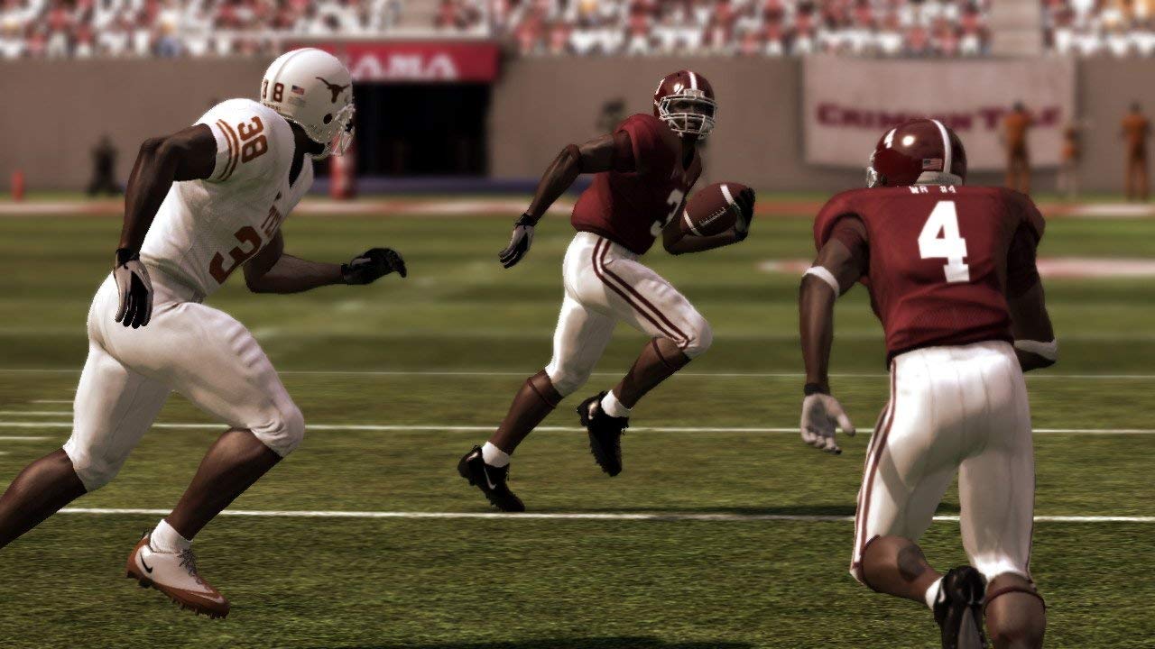 NCAA Football 11 - Xbox 360 (Renewed)