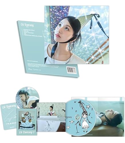Amazon.com: Twice Chaeyoung - Yes, I am Chaeyoung Photobook (Neon