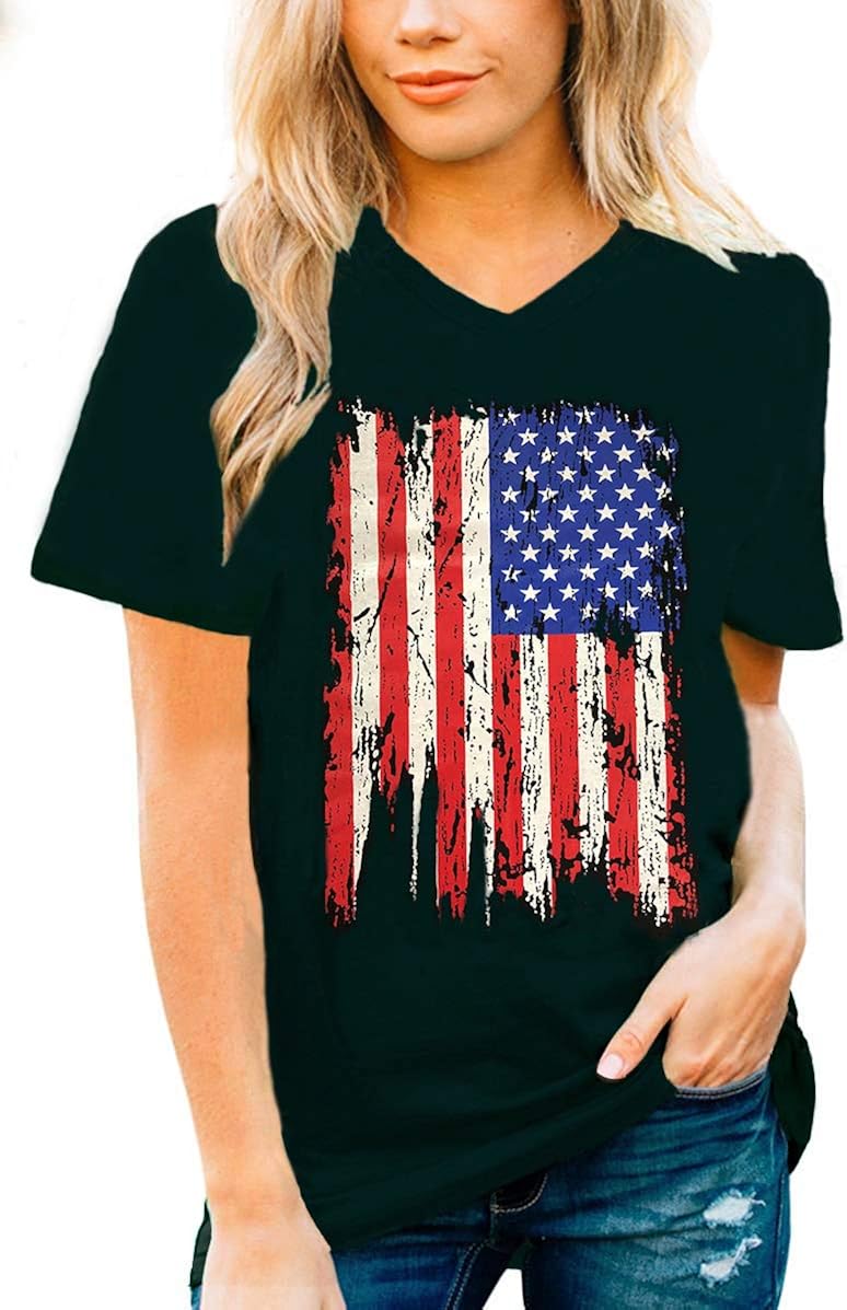 Women's Funny Holiday Short Sleeve V-Neck Graphic Novelty T Shirt: Clothing