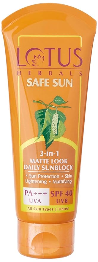Lotus Professional Herbals Safe Sun 3 in 1 Matte Look Sunblock SPF-40 (100 g)