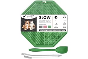 ENRUNNIG Lick Mat for Dogs and Cats Slow Feeder mats Non-Slip Design with Suction Cups, Premium Lick Pads for Boredom Anxiety Relief,Enrichment Treat mats for Bathing Grooming, Suitable for Paste Food(Green)