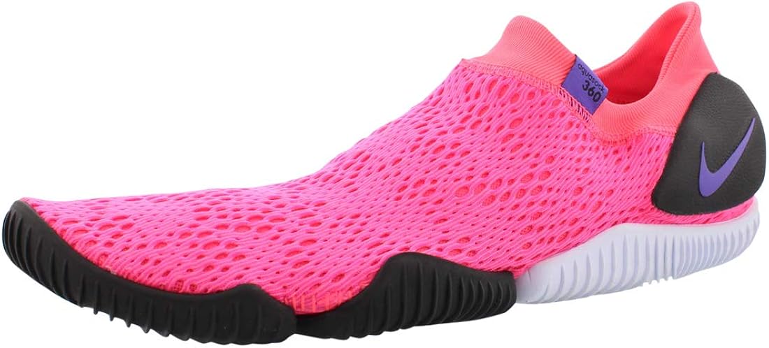 water shoes nike aqua sock