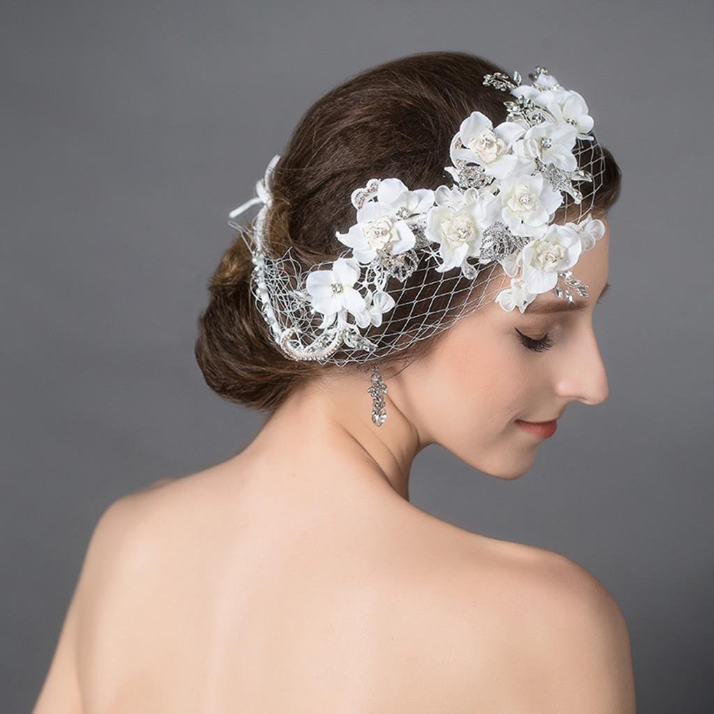 Amazon Com Gymnljy Flower Veil Lacing Rhinestone Wedding Headwear