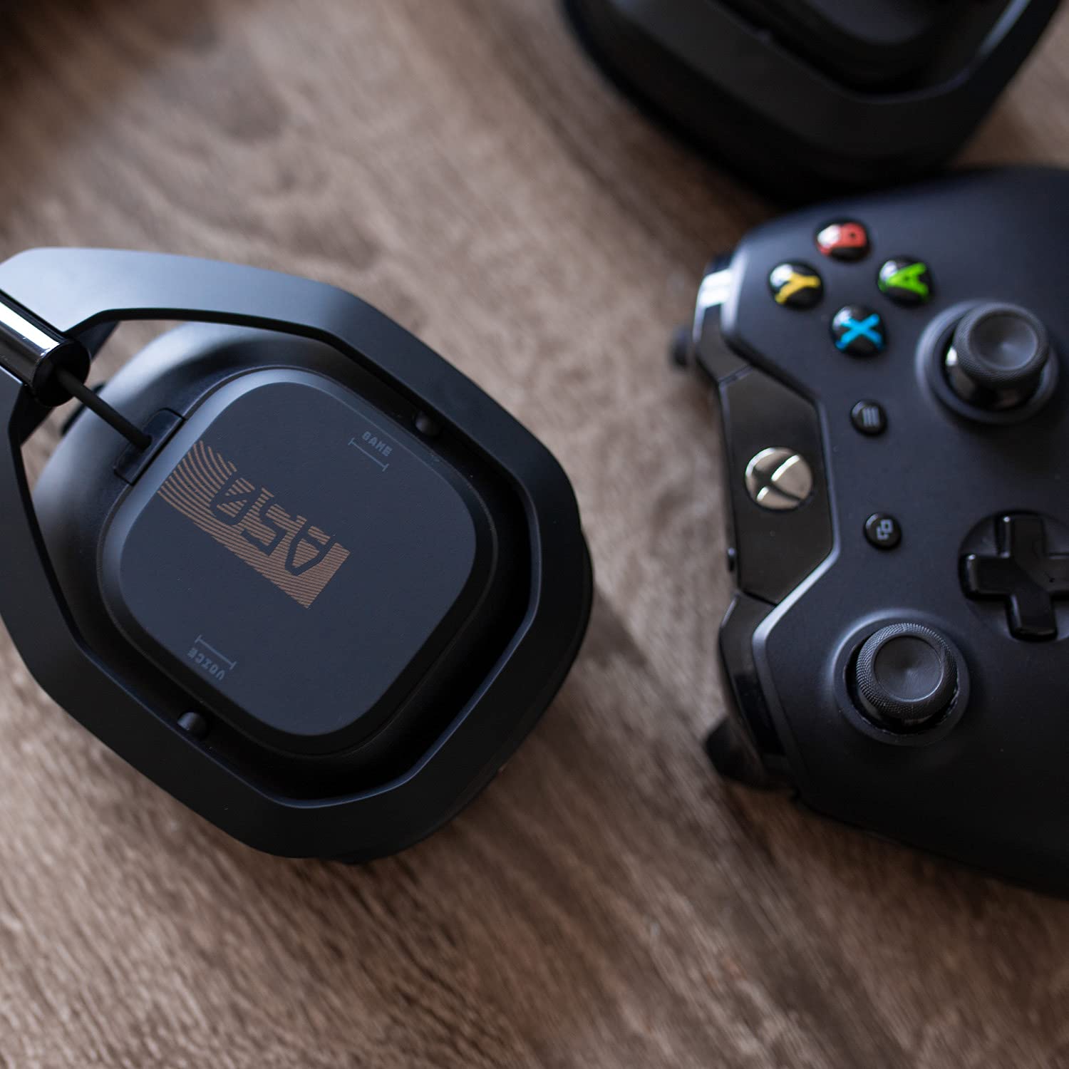 ASTRO Gaming A50 Wireless Headset + Base Station Gen 4 - Compatible with Xbox Series X|S, Xbox One, PC, Mac - Black/Gold ASTRO Gaming A50 Wireless Headset + Base Station Gen 4 - Compatible with Xbox Series X|S, Xbox One, PC, Mac - Black/Gold Xbox Series X|S, Xbox One & PC PlayStation 5, PlayStation 4 & PC