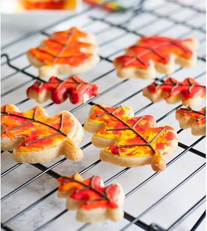 Cuisine Maison Emporte Pieces Kaishane Action De Graces Coupeuses A Fondant Feuille Dautomne Formes De Feuilles Derable Emporte Pieces Decorations De Gateaux Moules 4 Pieces Musteqil Az