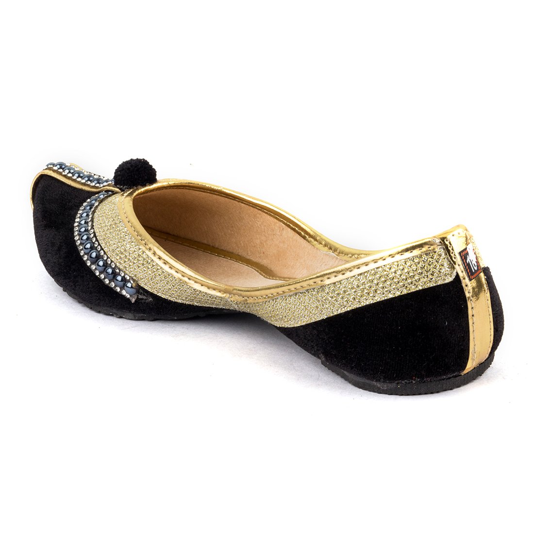 tashi women's velvet jutti