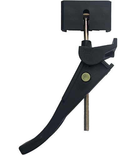 thumbnail image 2 of Universal Tri-Fold Tonneau Cover Replacement Clamps – Hard Front & Rear, 1-Year Warranty 2 of 3