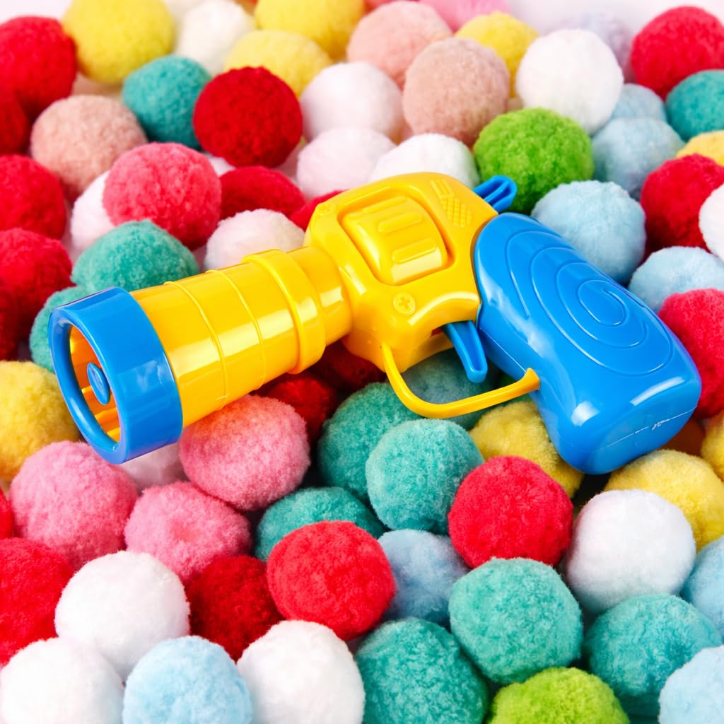 Purring Pussy Cat Ball Toy Shooter 100 Balls