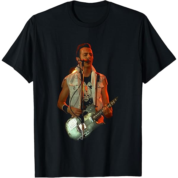 Amazon.com: TV Times The Clash Joe Strummer T-Shirt : Clothing