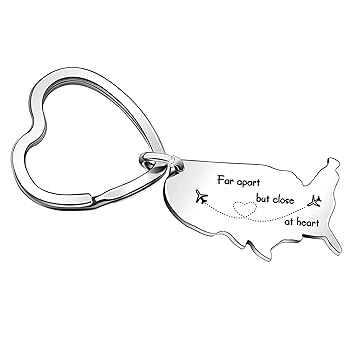 Valentines Gifts Couple Key Chains Long Distance Gifts for Boyfriend Girlfriend Husband Wife - Far Apart but Close at Heart