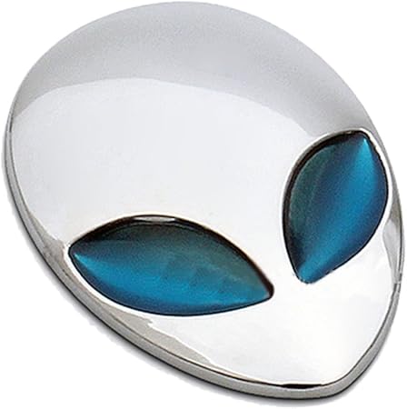 Amazon 宇宙人 エイリアンモチーフの3dエンブレム カーステッカー カー用品 カーグッズ シルバー 藍眼 品 ステッカー デカール 車 バイク