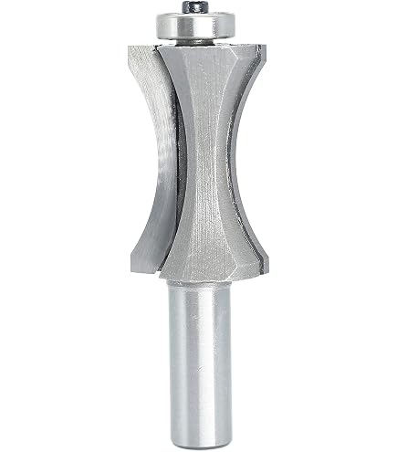 Amana Tool 973 Hartmetall-Bullnose-Fräser – 3 Flügel, 1/8" Radius, 2-5/8" Durchmesser