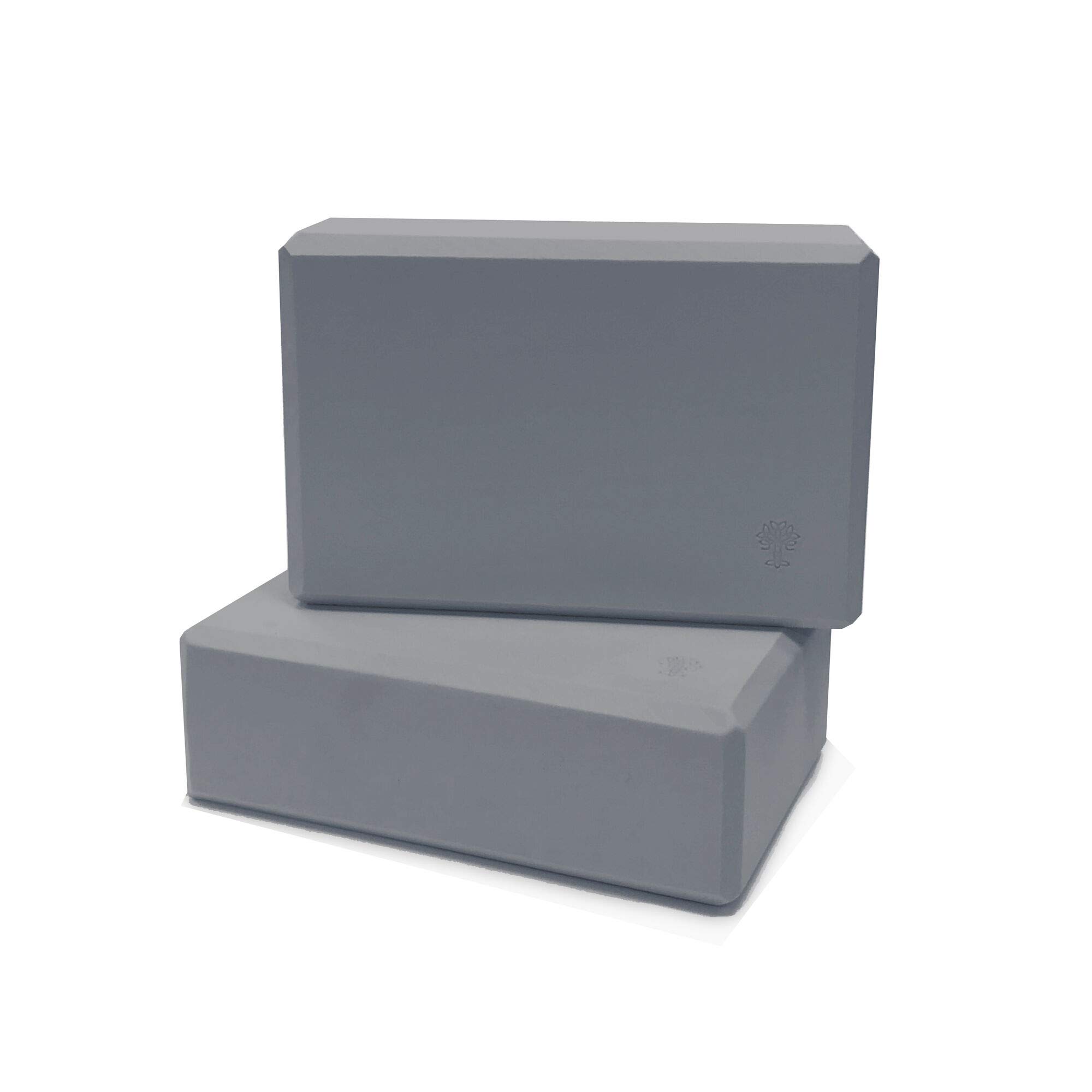 Oak and reed yoga blocks, set of two (stone grey)