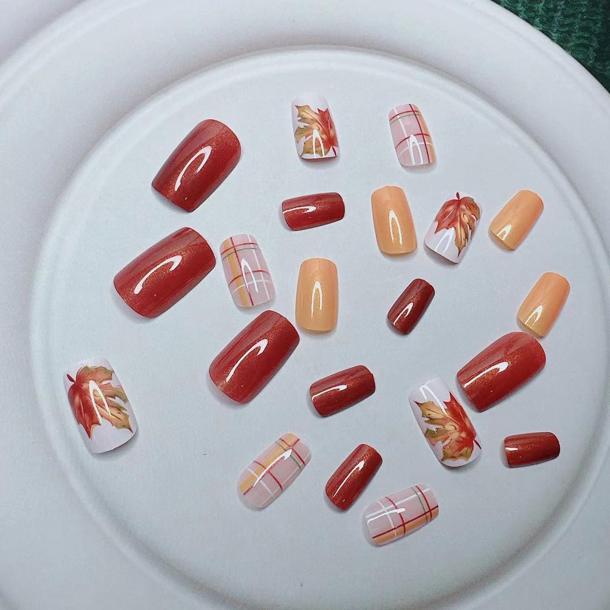 Thanksgiving Fall Press on Nails Medium Square Fake Nails Maple Leaf Orange Glitter Plaid Acrylic Nails Press ons Cute Autumn Leaves Design Full Cover Fall Coffin False Nails Stick on Nails for Women - Image 5