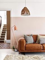 Dulux Matt Emulsion Paint For Walls And Ceilings Soft Stone 2.5 L view 4