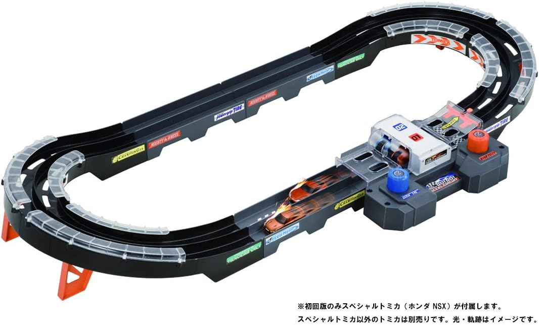 アクセル サーキット