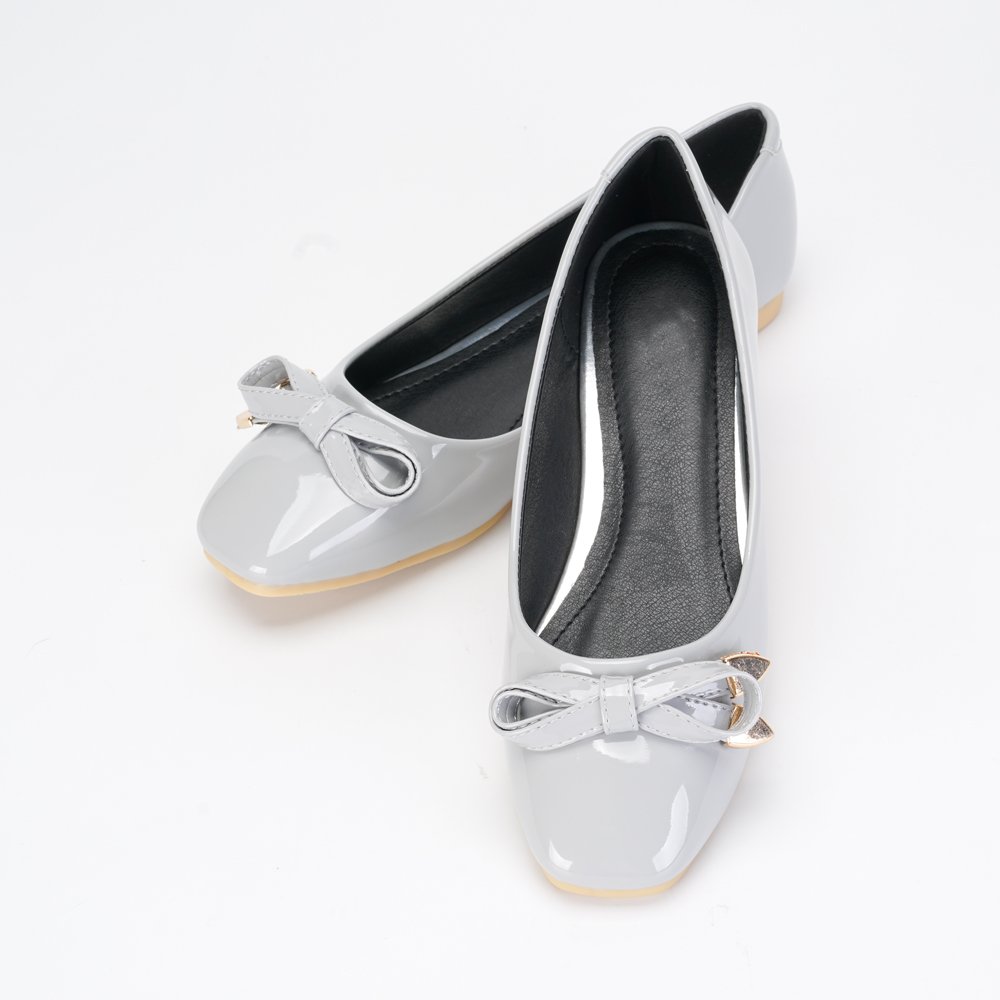 OCHENTA Women's Closed Toe Bowknot Slip On Comfort Ballet Flat Dress Shoes - Image 4