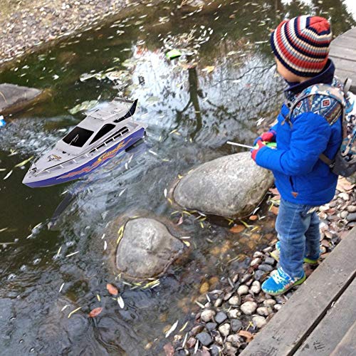 Kids Boat Toys Remote Control RC Super Mini Speed Boat High Performance Boat Toy 1 Piece - Color Random Delivery