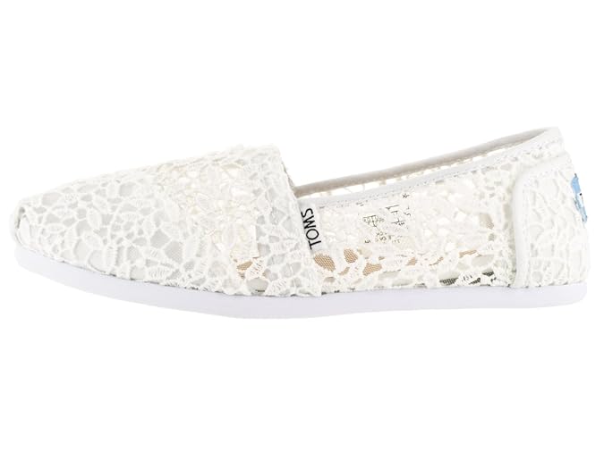toms white lace leaves
