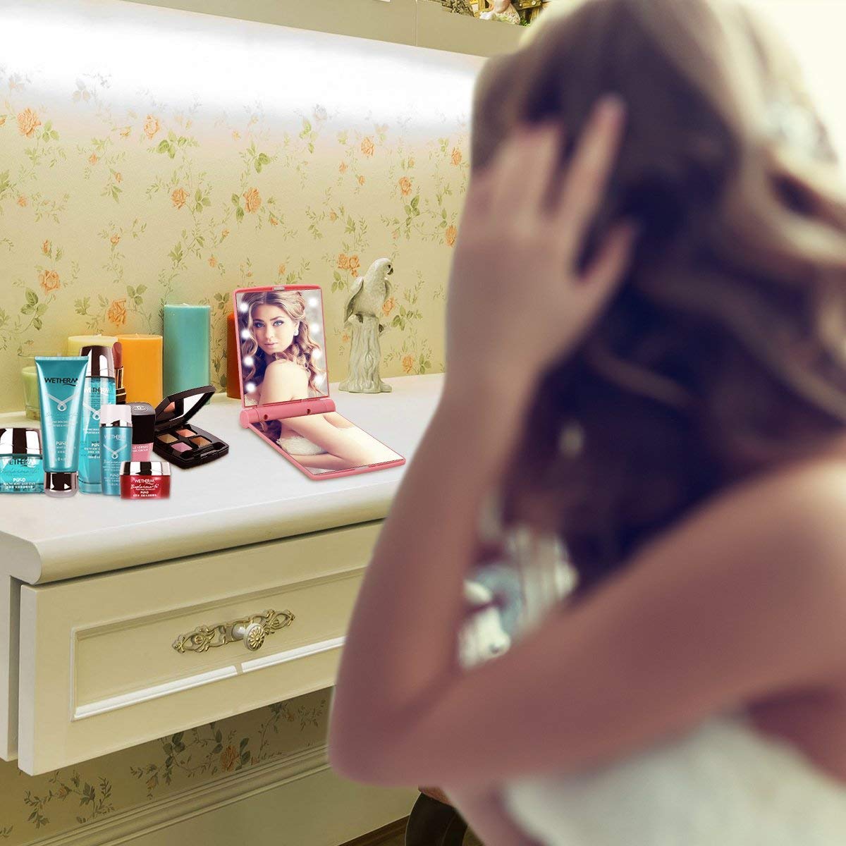 Mini Makeup Mirror- Hansong Pocket Sized Mirror with Light,Portable Folding Cosmetic Mirror, Folding Pocket Compact Mirror for Travel or Outside