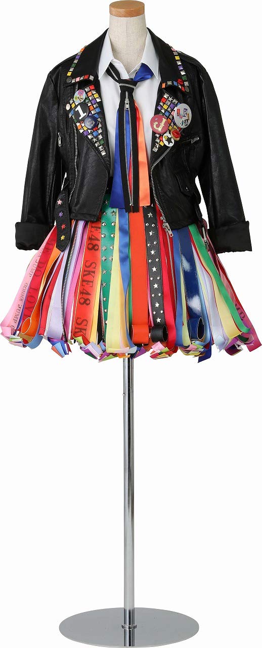 Amazon Fr 现货 日版 Ske48 衣装図鑑 全力制服 Livres