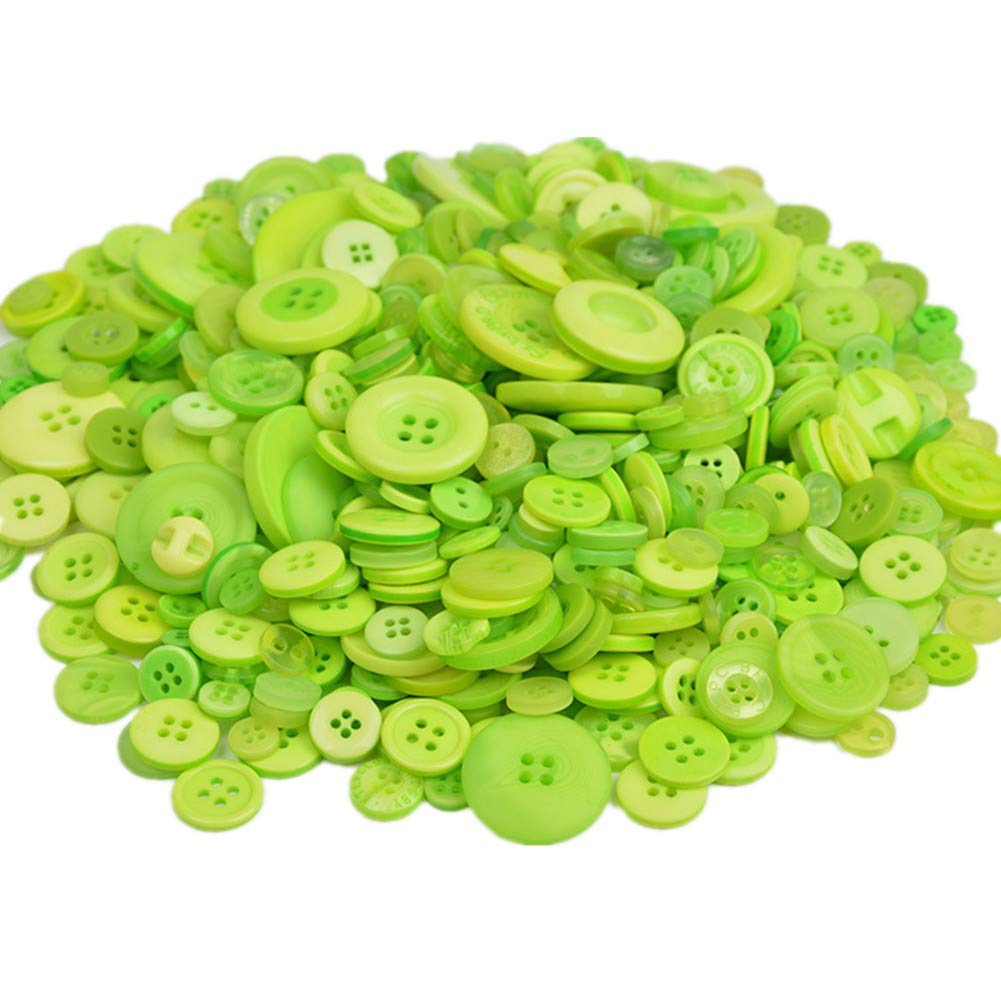 Around 600 Pieces Resin Buttons 2-Holes 4-Holes Sewing Decorative Buttons Beads Flatback for Crafts Embellishments Scrapbooking Painting Christmas Knitting Ornaments (Lime)