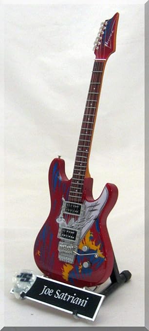 Joe Satriani miniatura guitarra Surf con extranjeros