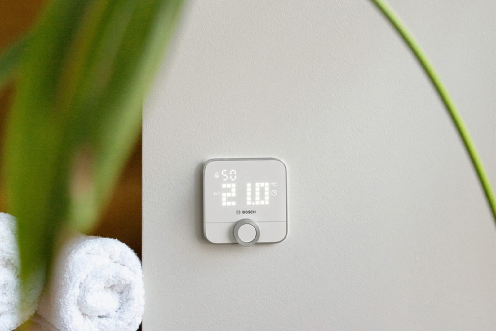 Bosch Smart Home Raumthermostat II für kabelgebundener Heizsysteme, 230 V, kompatibel mit Google Assistant und Alexa 4