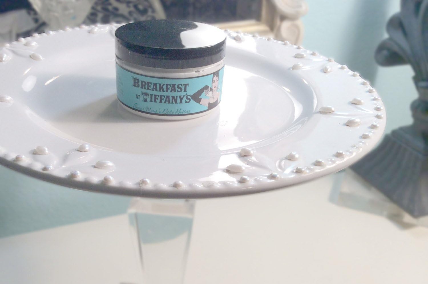 Breakfast at Tiffany's Organic Body Butter - Coffee, Vanilla, Patchouli - Body Cream - Organic Jojoba Oil, Coconut Milk, Shea Butter, and Macadamia Nut Oil
